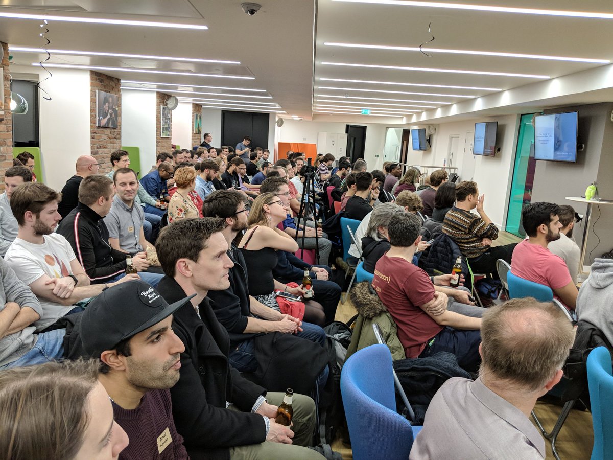 anikiki00's tweet image. Ready to hear about the state of connected cars APIs 💥 @TrainlineTeam @londroid