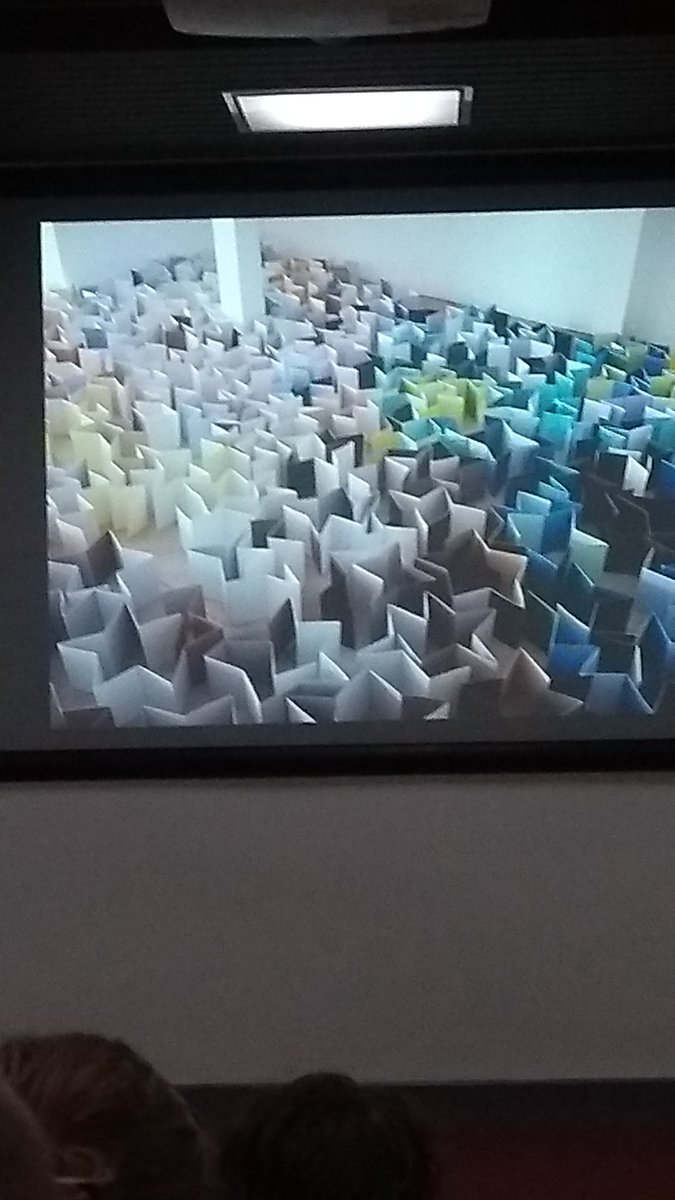 fionahackney's tweet photo. Paper city @MakerCentric https://t.co/VQCPdkcPVD