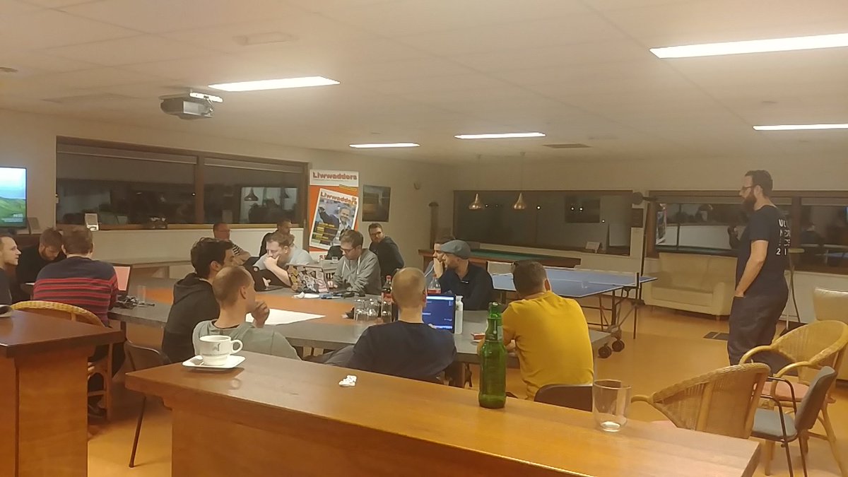 jlammerts's tweet image. &quot;Jullie zijn onze proefkonijnen&quot; aldus @Pelshoff bij @PHPFRL