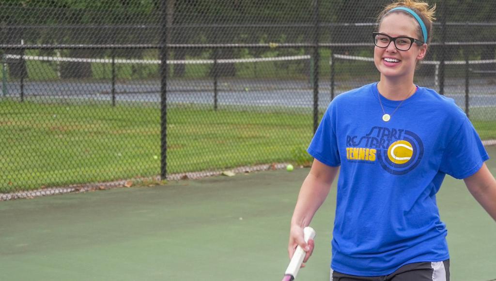 TennisRepOH's tweet image. Get back into #tennis or learn to play for the first time with our #StartReStart Tennis program!  

🎾  | startplayingtennis.com