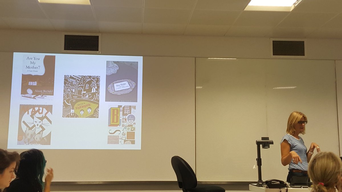 tanuandbooks's tweet image. Thoroughly enjoying the riveting works of and talk from @HennyBeaumont at our #masterclass 

#holeintheheart #classicmistake #graphicnovels 

@alisonbav @KingstonUni @Kingstonjourno