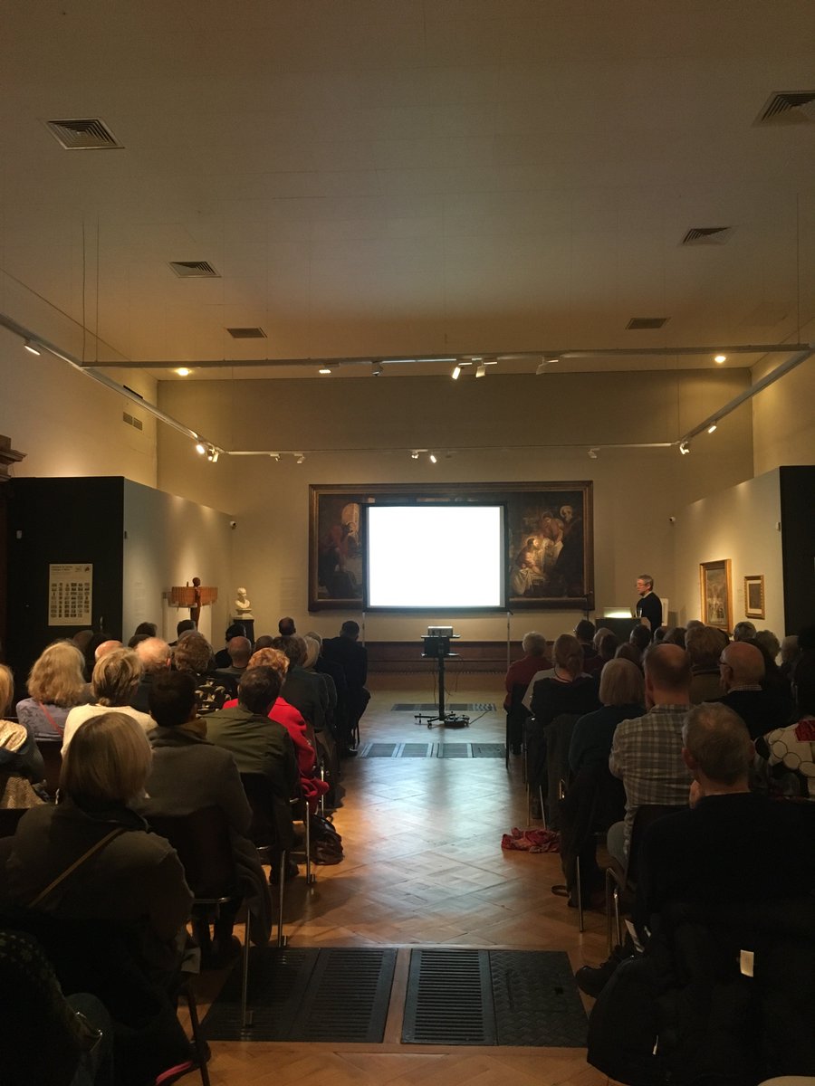 Fantastic turnout for the annual Henry Rothschild Memorial lecture this evening with @julianstair, one of the UK’s leading potters