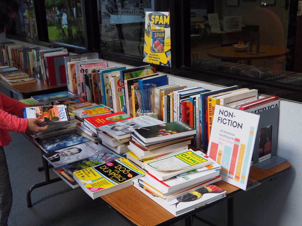HTDCorg's tweet photo. #AUW Book Drive at #MIC96822 just starts! Join us for the #1 BEST DRAMATIC READING! Fiction books, children books, DVDs, CDs, coffee, donuts, and more! Please come and support @alohaunitedway! https://t.co/E1BmvRZ532