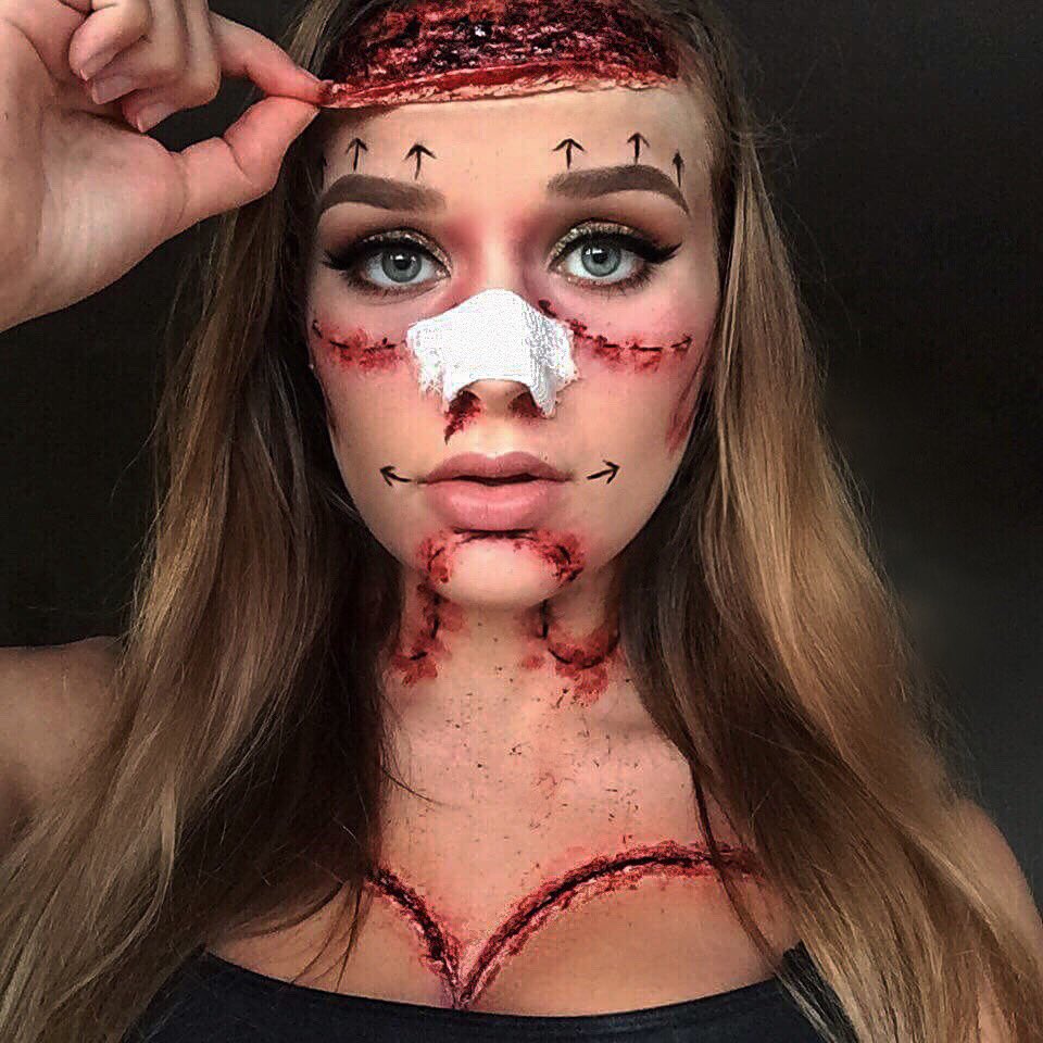 @Glam_And_Gore. 