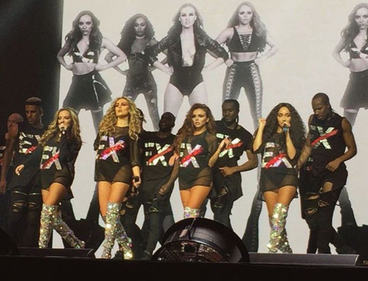 neto_claudimar's tweet photo. STEPPING TO MANCHESTER ARENA LIKE ........❌ #EX #shoutouttomyex #glorydaystour #squadgoals #ex https://t.co/Z6EOyz39Di