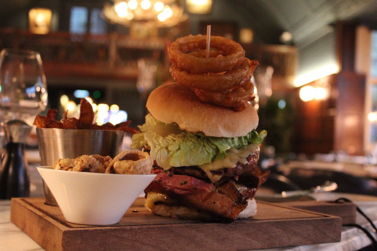 CotswoldsGent's tweet photo. We have a burger named after us that is launching soon here in the Cotswolds.

It still needs a few tweaks but it's an absolute ripper! 

Watch this space or join our facebook group here - https://t.co/P56tQ33UT2 … 🍔🧡 https://t.co/HhYUu6VfHv