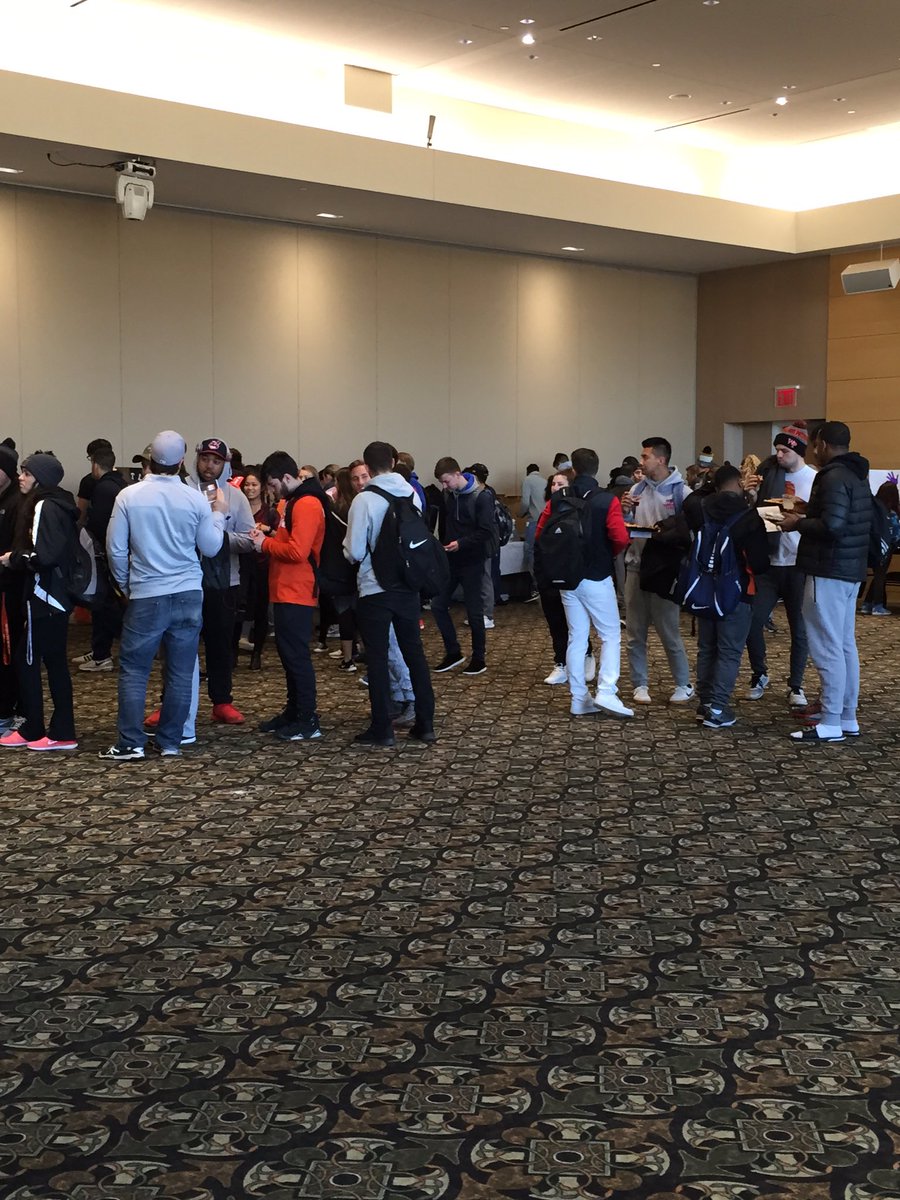cammaratam1's tweet photo. More photos from WPU #ItsOnUs @cvppWPU @WPU_SGA @WPPHA https://t.co/g9TChm2cH0