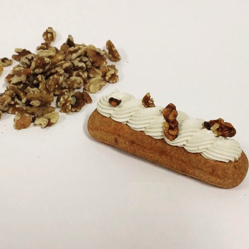 chouketteeclair's tweet photo. I am #thankful for my #team  #family and #Friends Thankful too this #walnut #maple  🍁 eclair is in the store today! Still time to order for Thanksgiving pickup tomorrow or perfect with a cup of coffee on this rainy Tuesday! #seattledesserts #seattlefoodie #thanksgivingseattle https://t.co/bb2uwU5P2F