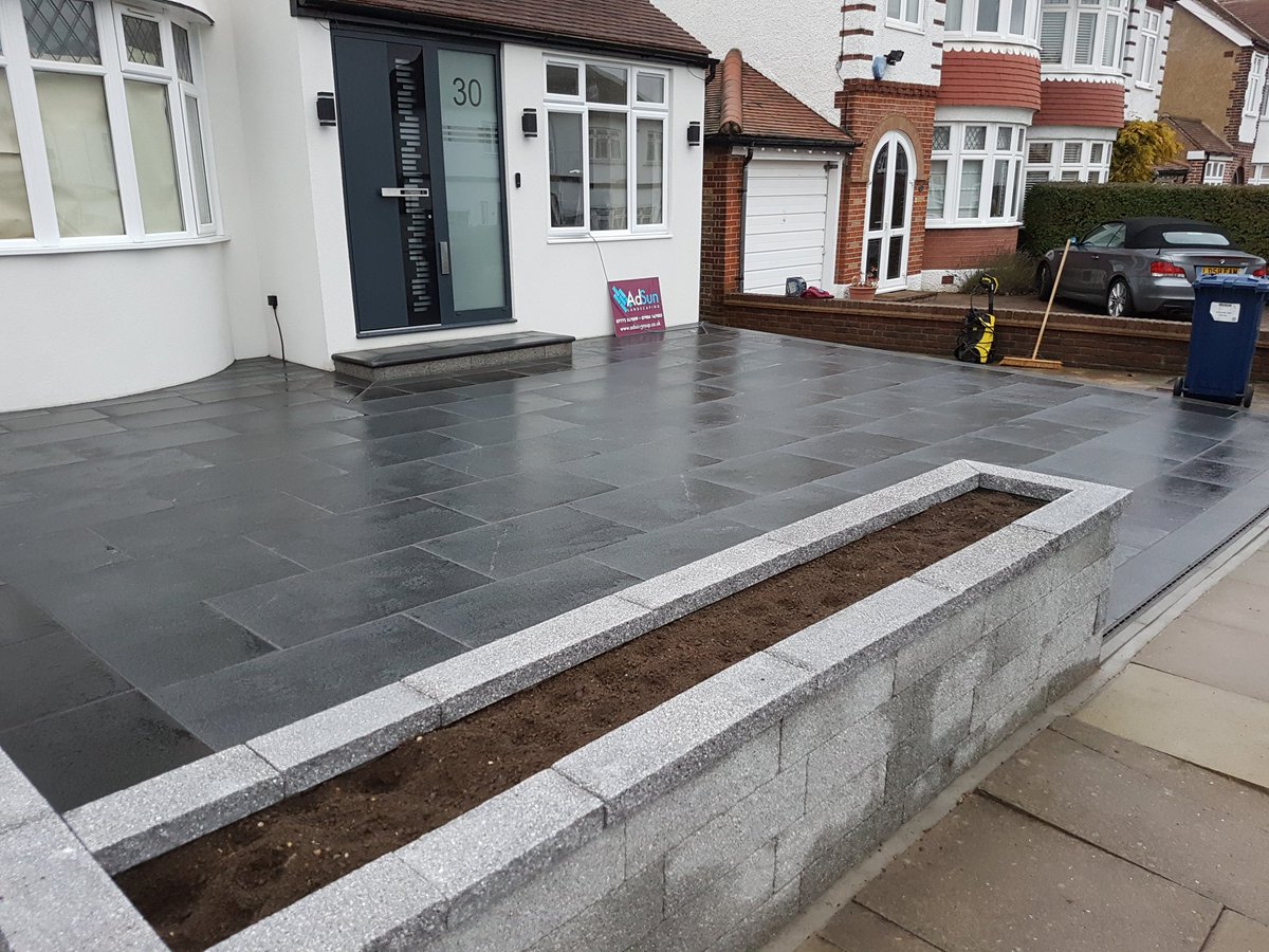 Adsungroup's tweet photo. #granite #paved #Driveway with black #basalt border and step and #lighting 
@PavingTraisbeck https://t.co/6LXcdkxObU
