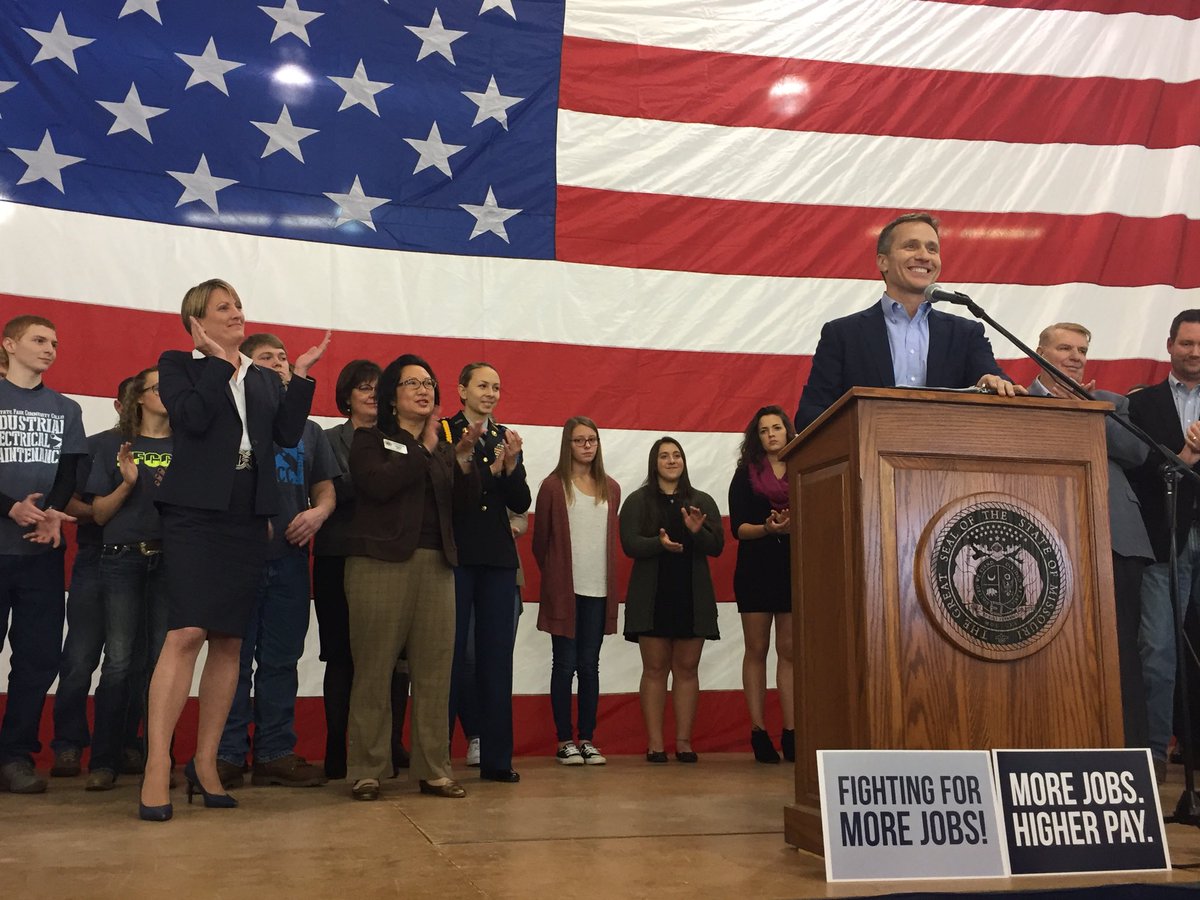 MOPartnership's tweet photo. “We are winning in Missouri because we are keeping it simple and doing things right,” says @GovGreitensMO. Recognizes the great statewide team that worked together to get things done and bring jobs to #Missouri. “Together, we got it done!” https://t.co/gnF0OT4xGY
