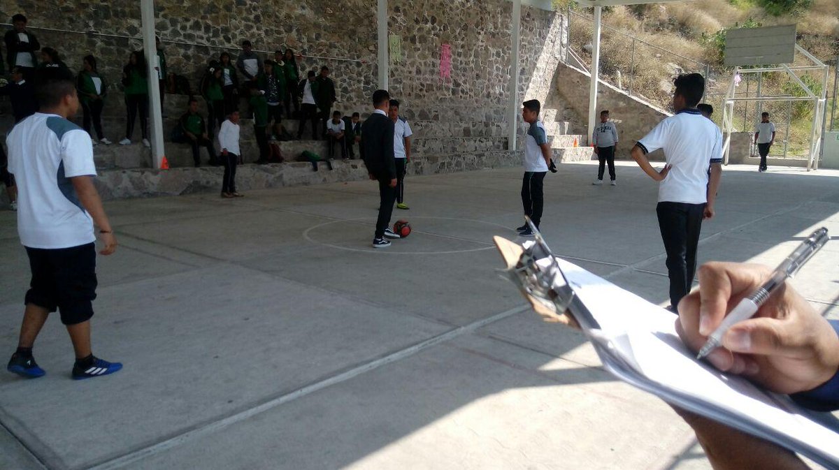 ConalepTlalne2_'s tweet photo. Final del Torneo #DiaDeportivoConalep con encuentros muy disputados, fomentando la convivencia entre alumnos y alumnas. @SeducEdoMex @juanjmillanm @Memo_Legorreta @Enrique_MenV @vanessamenchaca https://t.co/vJn7N3om8A
