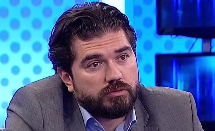zaytung's tweet photo. Rasim Ozan Kütahyalı: ''İlk kez ne dediğimin anlaşıldığı bir cümle kurdum, o da buna denk geldi. Üzgünüm..." https://t.co/rFwztBj0xt https://t.co/YJrPWE7GbG