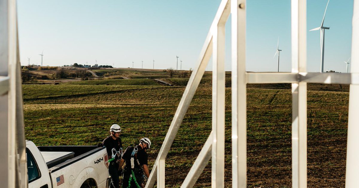 ClimateQueer's tweet photo. Leeco Steel: House tax plan would hurt wind energy industry #WindWorks #ARenewableAmerica #entry - https://t.co/TjNRrVpzFx https://t.co/ha1d318iBT