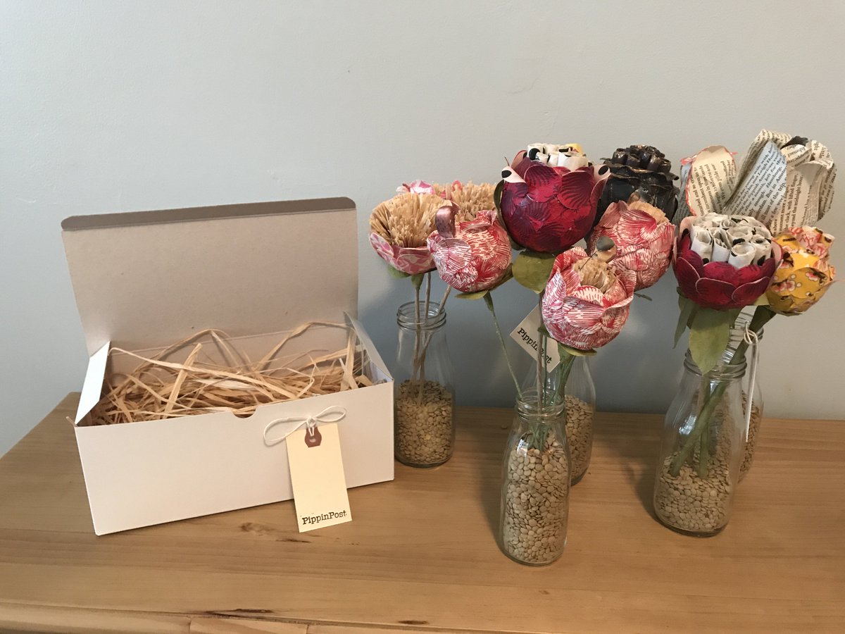 Pippin310's tweet photo. Beautiful handmade fine paper flowers on sale along with everything else found in shop 20% off everything...www.etsy.com/shop/PippinPost #estht1 #etsy #handmade #gift #rrtweet #blackfriday #shopsmall #papercraft #etsyshop https://t.co/KQmCNh2mn0