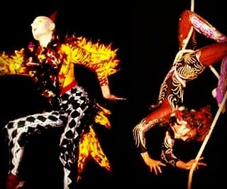 BradfordMuseums's tweet photo. Something magnificent is coming to town! Sun 26 Nov 1-3pm #Cupola: Circus Installation &amp; #Decadesof Delight:250 Years of Circus Accordion by former Chumbawamba's Phil Moody, popcorn, candy floss &amp; #circus characters 🤡🤹🍿🎪🎠
@circus250 @Cupola2018 #cartwrighthall #teambradford https://t.co/zzqNJikFvv