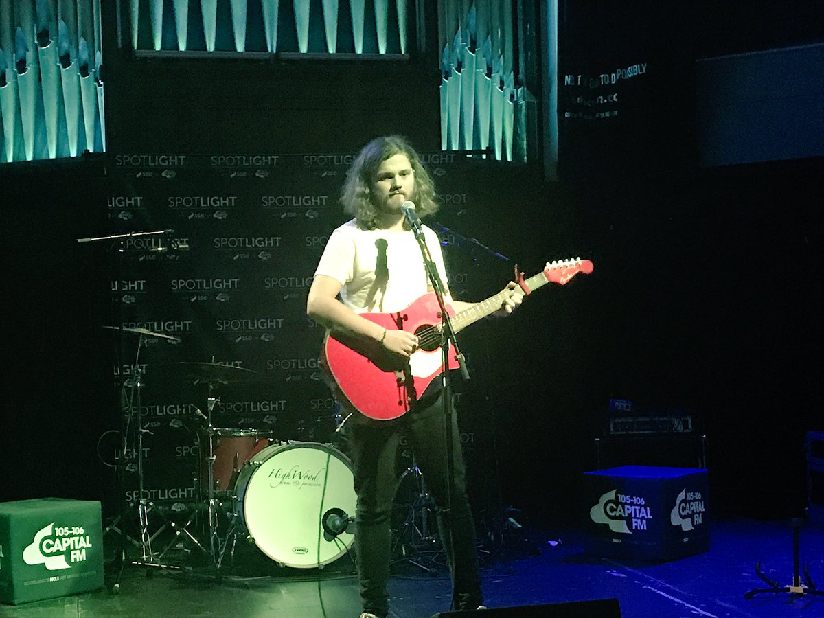 CapitalScotland's tweet photo. Our next finalist @brodiebarclay is on stage! Also sounding amazing!! #SSESpotlight @yoursse 🎶🎤🙌 https://t.co/HWoGMlRrj9