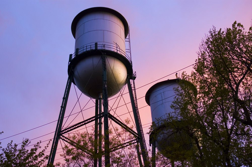 CoBank's tweet photo. NEWS RELEASE: CoBank is partnering with @NRWA to underwrite the #WaterPro Apprenticeship Program designed to address an expected shortage of experienced personnel at water systems throughout rural America. #rebuildrural #CoBankCommunity https://t.co/nG6uemCFVt https://t.co/g9t6PmuVCY