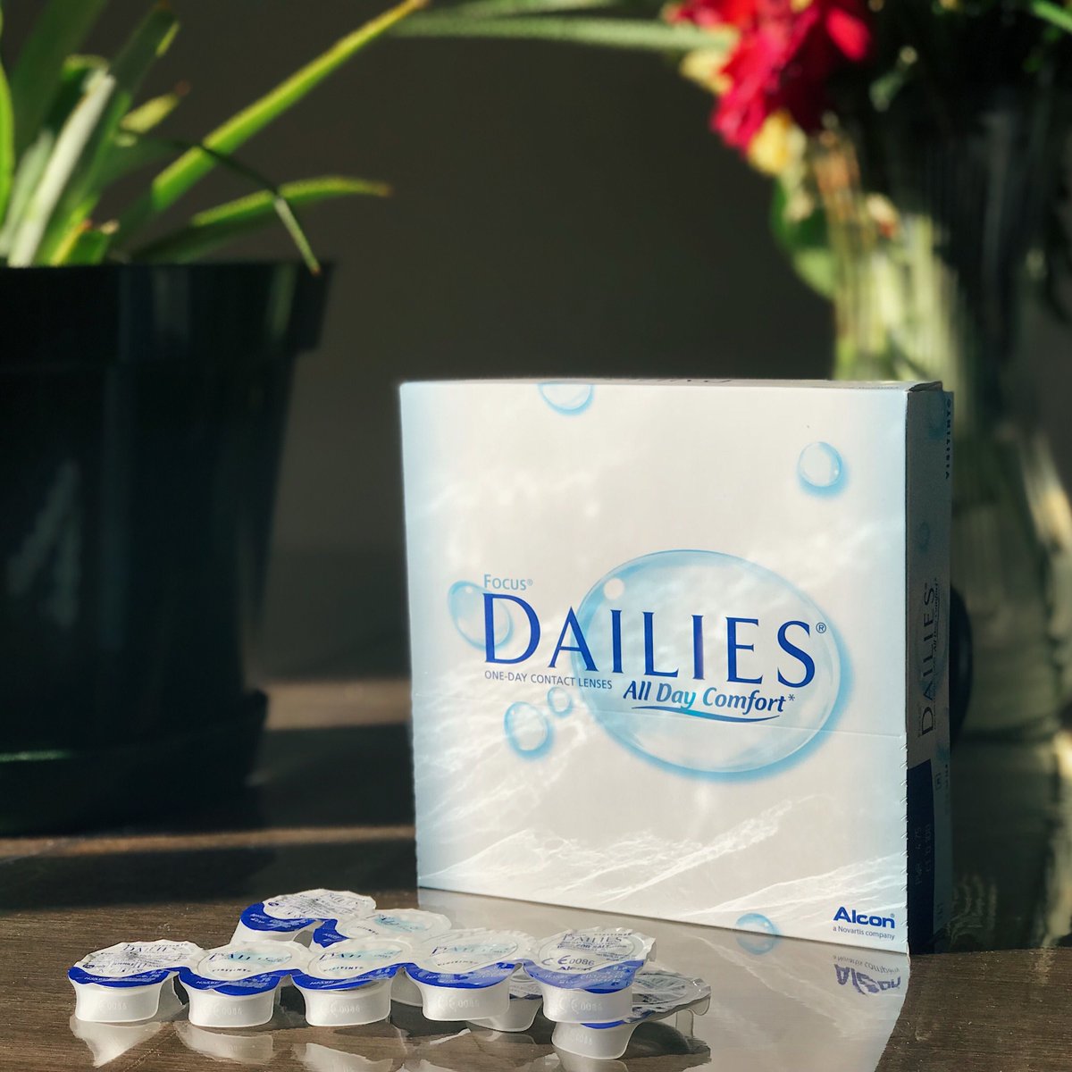 myfreshlens's tweet photo. 90 Days of pure comfort? Yes, please... #FreshLens #dailies https://t.co/c8DzDAwJWZ