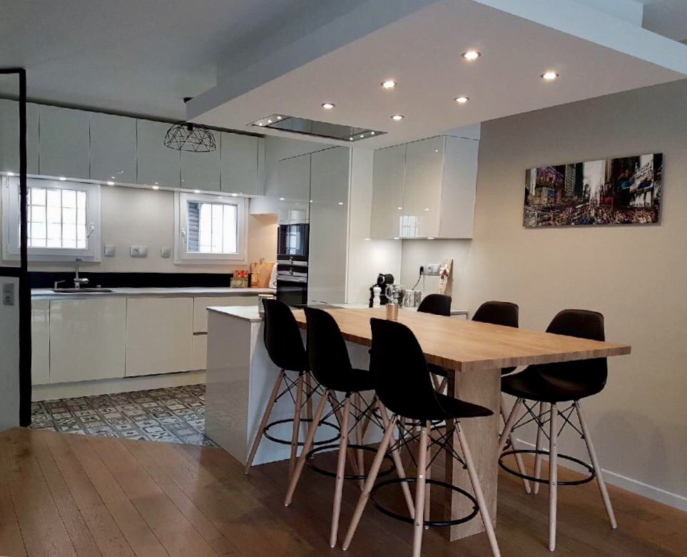 HackerTlse's tweet photo. Le projet du jour #cuisine #kitchen #aménagement #maison #home #scandinave#homedecoration #carrelage #carreaudeciment #ilotcentral #fauxplafond #ilot #laque #blanc #bois #parquet #sanspoignee #silestone #cosentino #roblin #siemens #tabouret #cuisinehäcker #toulouse https://t.co/CQdKEDu3fz