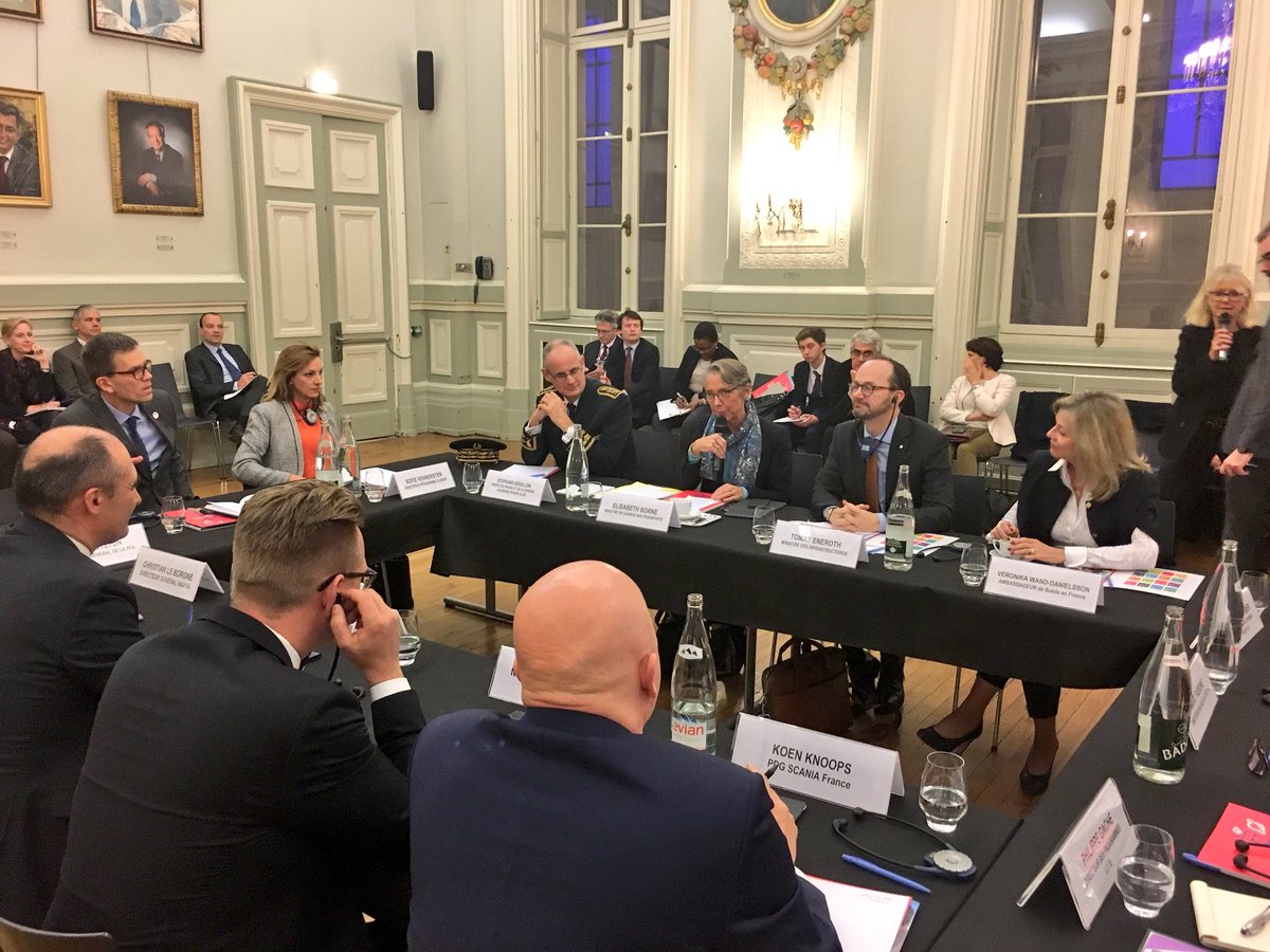 Élisabeth BORNE tweet media