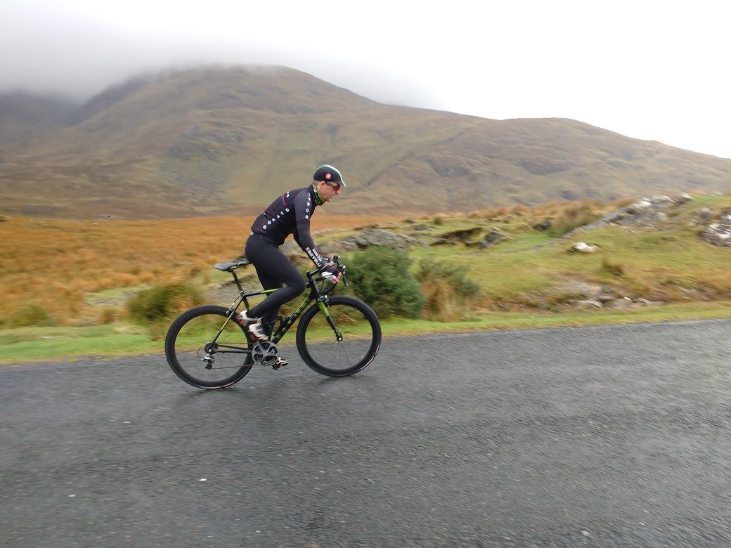 Donardcc's tweet image. Donard vs County Mayo
.
.
.
#customcarbon #bespoke #bikelife #bikesofinstagram #cyclegear #autumn #oakley #duraace #madeinNI #tuesday #roadslikethese #photooftheday #donard #ireland #hills climber #upwards #mayo