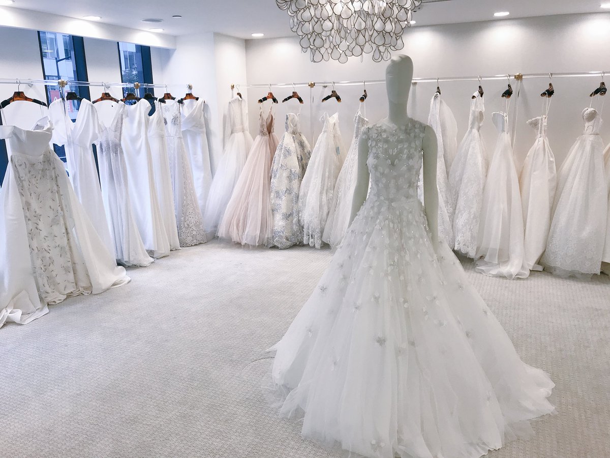 JoeJoeBullock's tweet photo. Looking for a bridal dress👗?  Look no more Rizik’s has what you are looking for!! From @CSiriano to @MarchesaFashion &amp; @elizabethkennedynyc  #riziksdc #fashion #fashionstylist #bridal #stylist #dresses #looknomore #marchesa #ChristianSiriano #elizabethkenndy https://t.co/43aKdksvPO