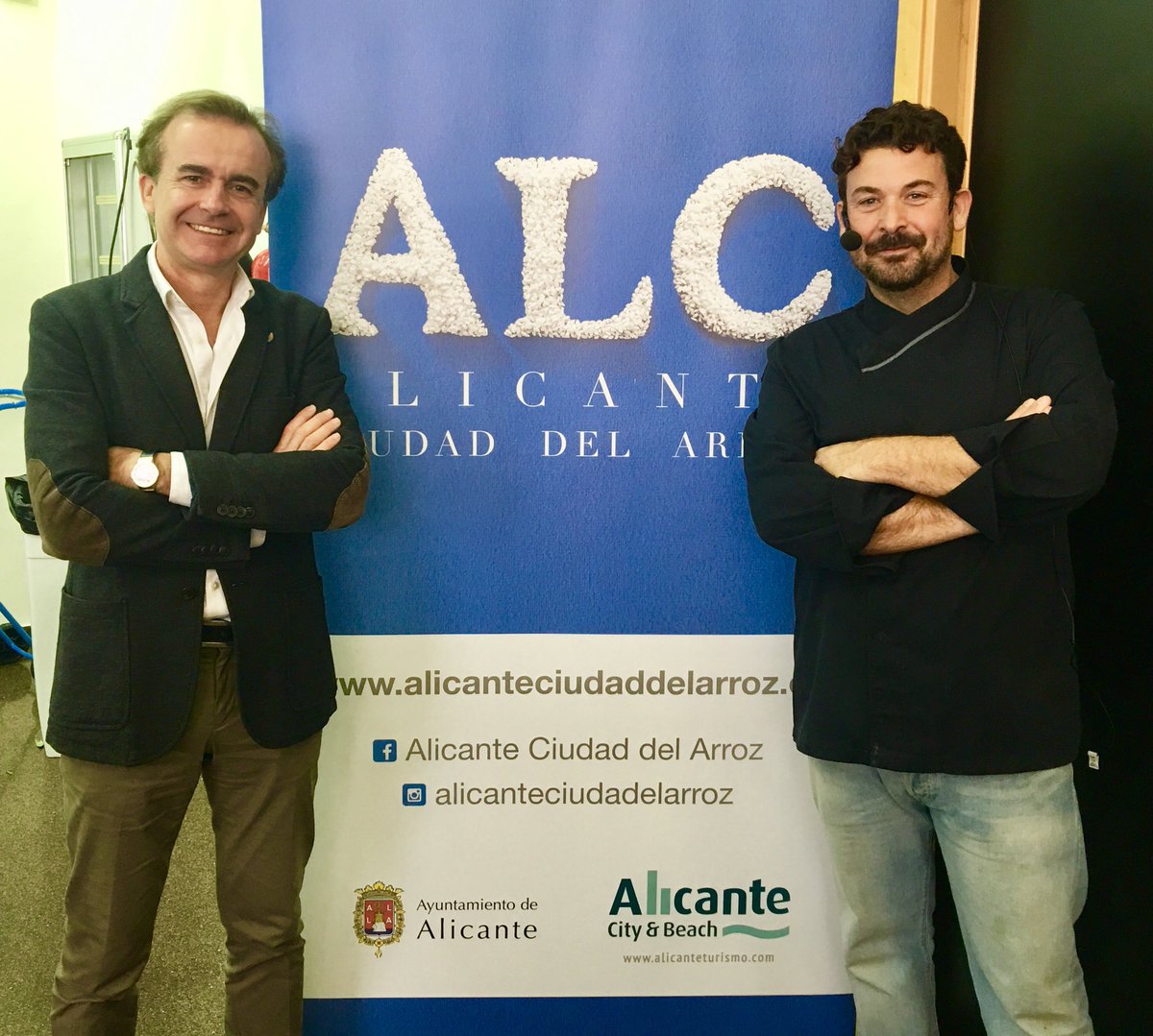 Lección magistral a cargo de <a href="/Daniereta/">Dani Frias</a> en los Cursos de Alicante Ciudad del Arroz que se están celebrando en el @CdTAlicante #arrozalicante