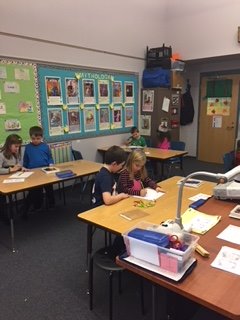 SS_SCurriculum's tweet photo. Mrs. Cournoyers's class is really "POP"PING! Thinkers, planners, strategies. https://t.co/gMCXHPbP5j