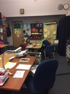 SS_SCurriculum's tweet photo. Mrs. Cournoyers's class is really "POP"PING! Thinkers, planners, strategies. https://t.co/gMCXHPbP5j