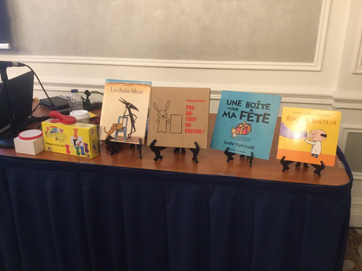 mmj_csviamonde's tweet photo. On apprend comment développer le langage oral par le jeu. Des beaux livres à lire avec les élèves pour travailler le jeu symbolique. @CSViamonde #jAIMEDUlitteratie https://t.co/WtnHbLZnAR