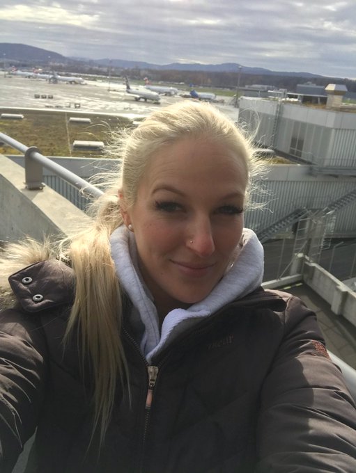 so, wieder daheim. war wirklich ein sch&ouml;ner und interessanter trip in die #schweiz nach #z&uuml;rich #srf<a href="/tag/talkshow"class="tags"><span>#talkshow</span></a><a href="/tag/schweiz"class="tags"><span>#schweiz</span></a><a href="/tag/z%C3%BCrich"class="tags"><span>#z&uuml;rich</span></a><a href="/tag/srf"class="tags"><span>#srf</span></a><a href="/tag/camangel"class="tags"><span>#camangel</span></a><a href="/tag/sr"class="tags"><span>#sr</span></a>