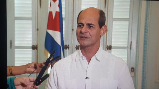 Cuban Minister expresses concern about situation in Honduras.