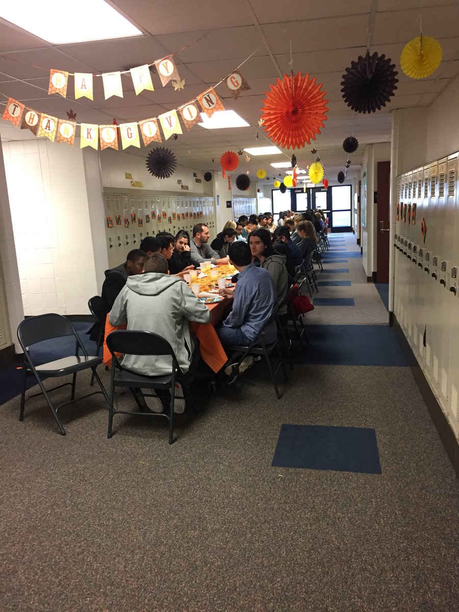 ConantFCS's tweet photo. We are so thankful for everyone who celebrated with us today! #foodsfamilyphoto https://t.co/xXAgVfHPB9