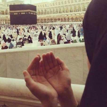 its__shai's tweet photo. 🌺السلام وعلیکم ورحمۃ اللہ

🌞 صبح بخیر

🌺يَآ اَيُّـهَا الَّـذِيْنَ اٰمَنُـوٓا اَطِيْعُوا اللّـٰهَ وَاَطِيْعُوا الرَّسُوْلَ وَلَا تُبْطِلُوٓا اَعْمَالَكُمْ🌺

🍃(33)سورہ محمدؐ 🍃

🌺اے ایمان والو!
🌺🍃اللہ🍃کا حکم مانو اور اس کے رسول کا حکم مانو اور اپنے اعمال کو ضائع نہ کرو🌺 https://t.co/Q6l1Ak8Nrq