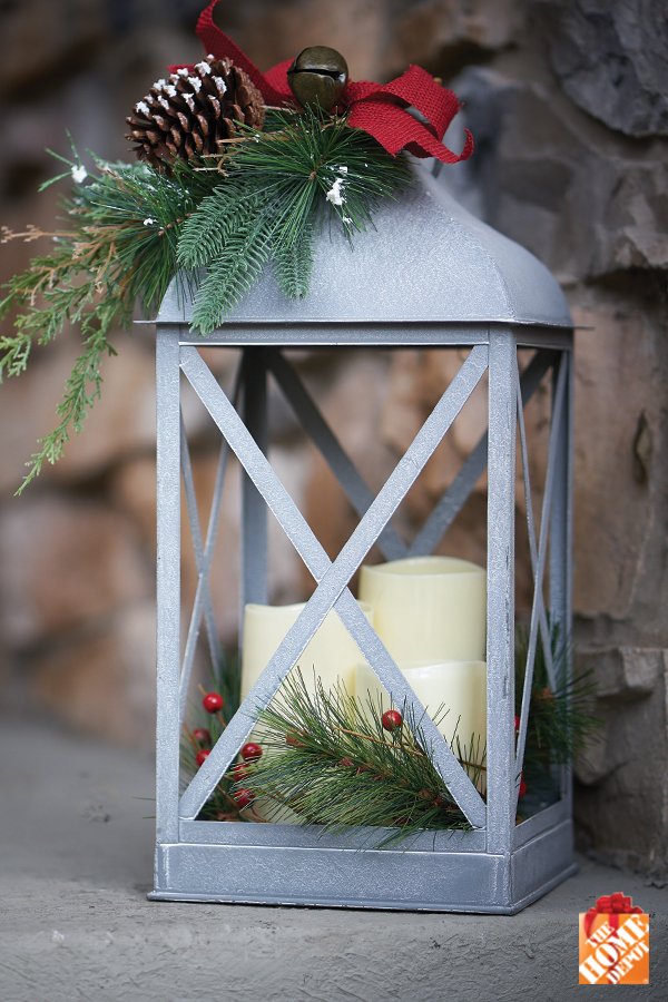 Listen2Lena's tweet photo. TIP: Find outdoor pieces that match or complement your indoor décor. #ChristmasCentralTHD https://t.co/9Y0IbQkuuT