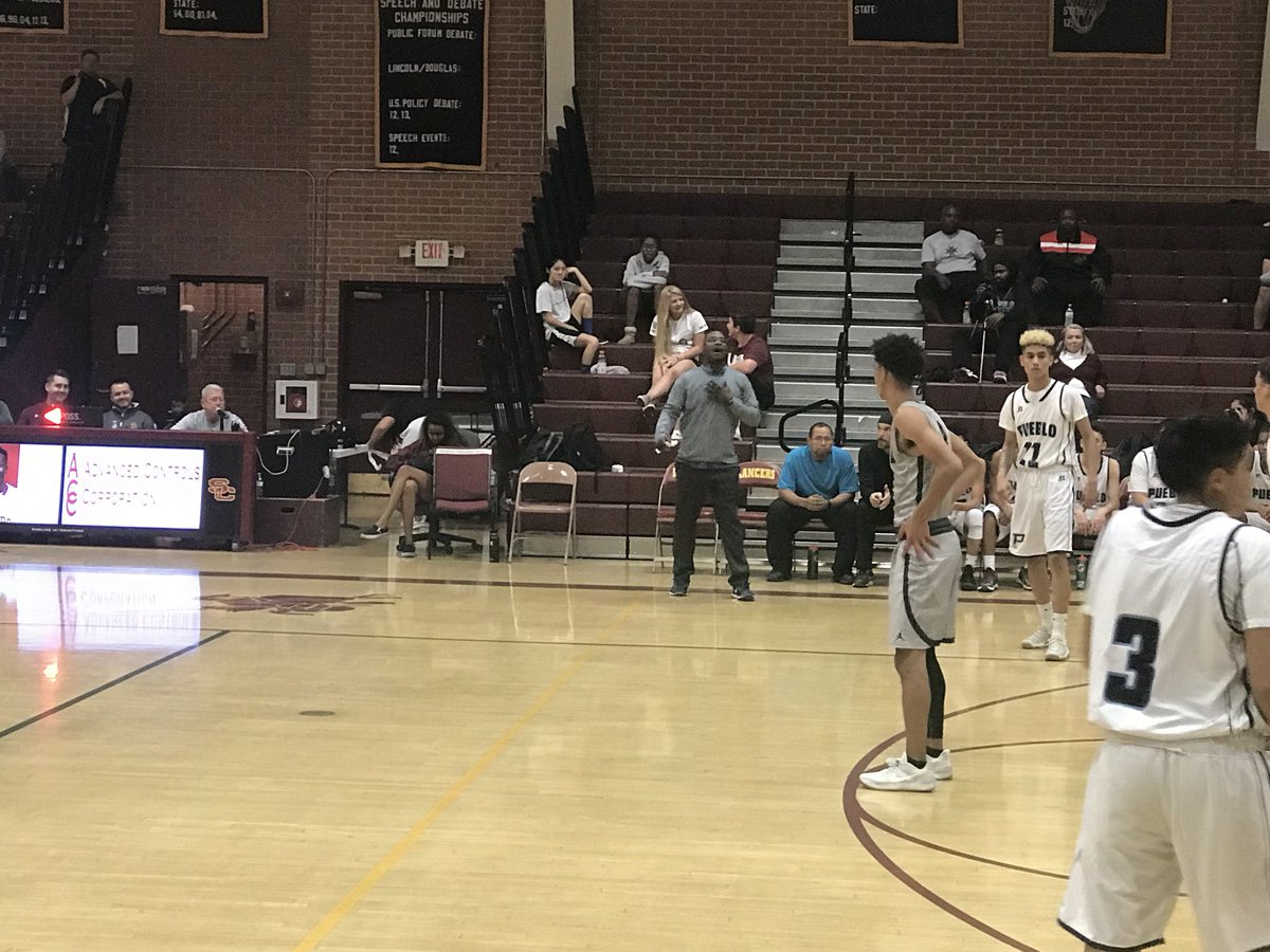 coachBSanders18's tweet photo. Out here supporting my man @krocdesertstorm as he tries to coach a W.. hardest working coach in Tucson.. yeaaa dat https://t.co/HSm2TzP5f5
