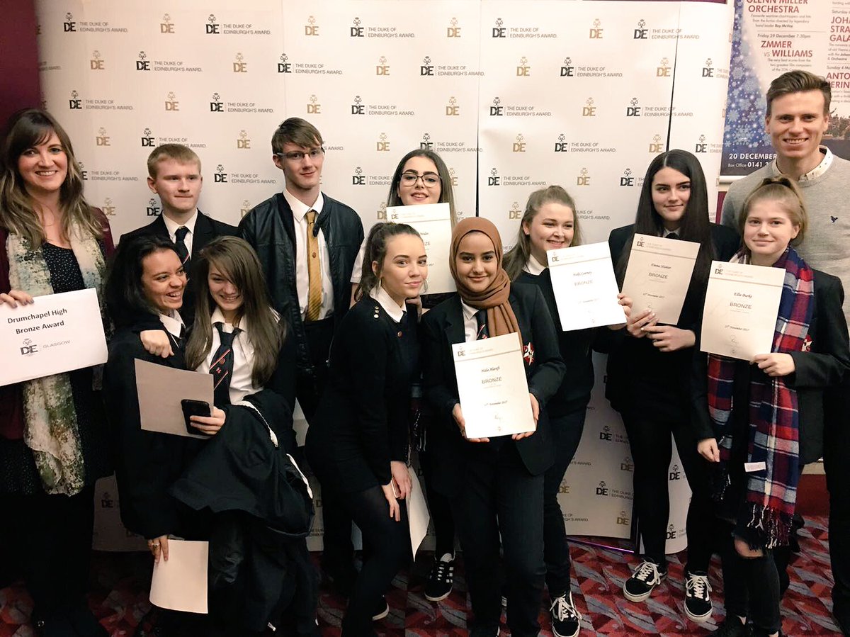 DHS_DofE's tweet photo. What a fantastic event to celebrate the achievements of our @drumchapelhigh DofEโrs ๐ฅ๐ #IAmDofE ...thanks to @mrjwight for being my rock, and to @AFMackay66 for all of your support - we couldnโt have done it without you ๐ #AmazingYoungPeople #Proud #RollOnSilver๐ฅ https://t.co/lZJpgcFKfW