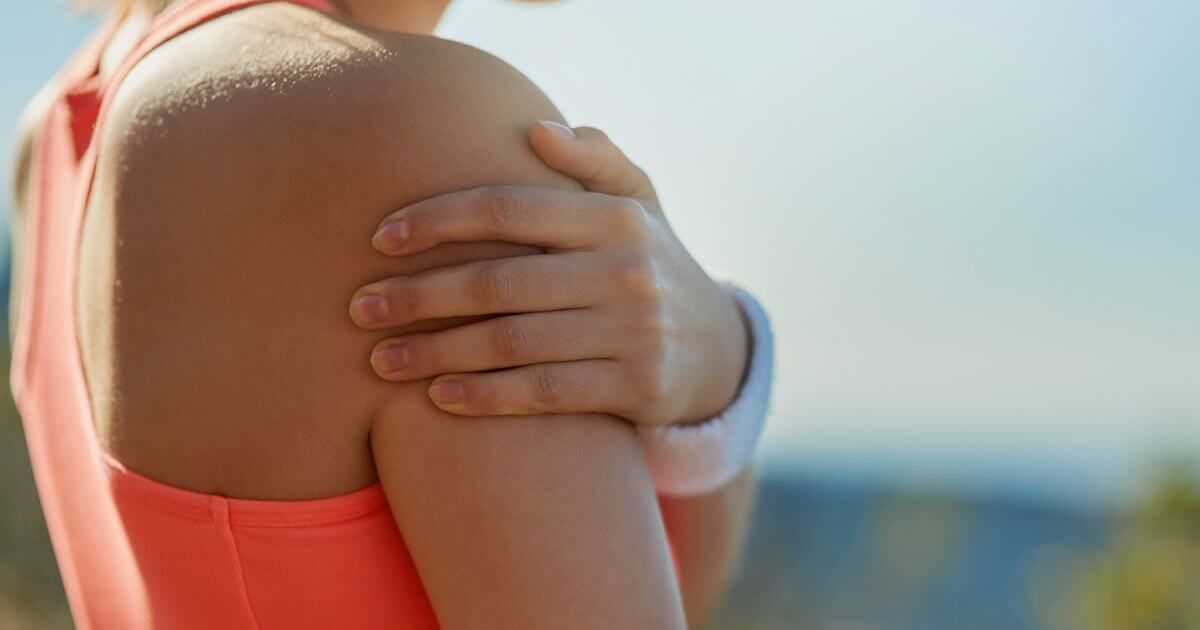 ForLifeForLess's tweet photo. This One Small Change Eased My Chronic Shoulder Pain https://t.co/ZycMwsBOFu #pain #painlesslife #wellnes #health #jointhealth #shoulders https://t.co/53kdxnjOpb