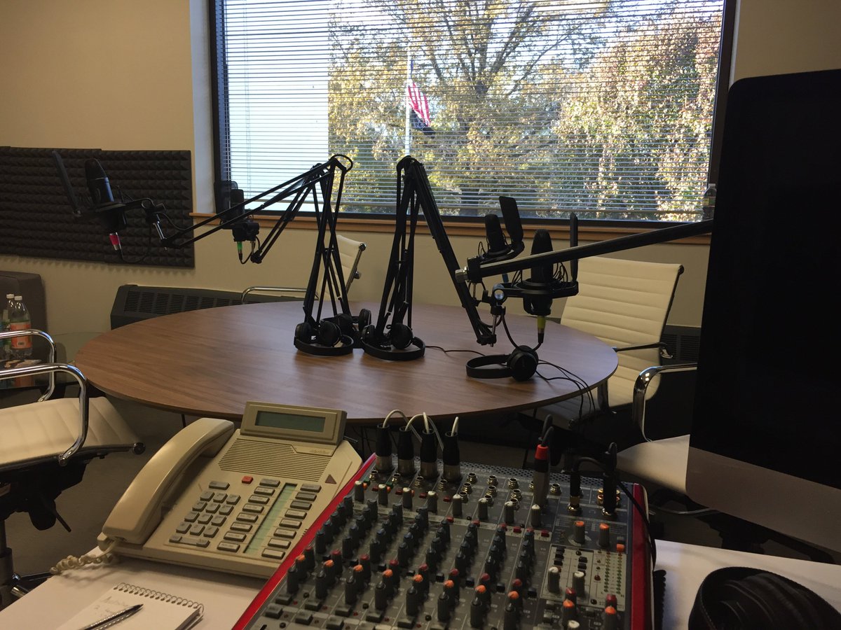 Hurley_Edition's tweet photo. New digs for the podcast! We've got a “Best Of” publishing tomorrow morning. Be on the l👀kout! https://t.co/bCwndb3XK9