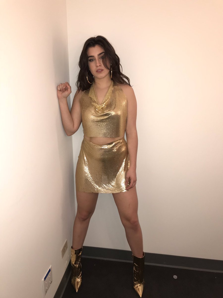 LaurenJauregui's tweet photo. Golden https://t.co/ywSjhqZJXU