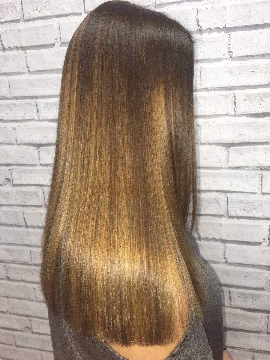 rawhairsalons's tweet photo. #getthesunglassesout beaut colour created with only the best @lorealpro #smartbond making the hair softer smoother &amp; shiner whilst preventing any further damage😍 #rawhairsalons #smartsquad #lorealprouk https://t.co/H9vgscu01E