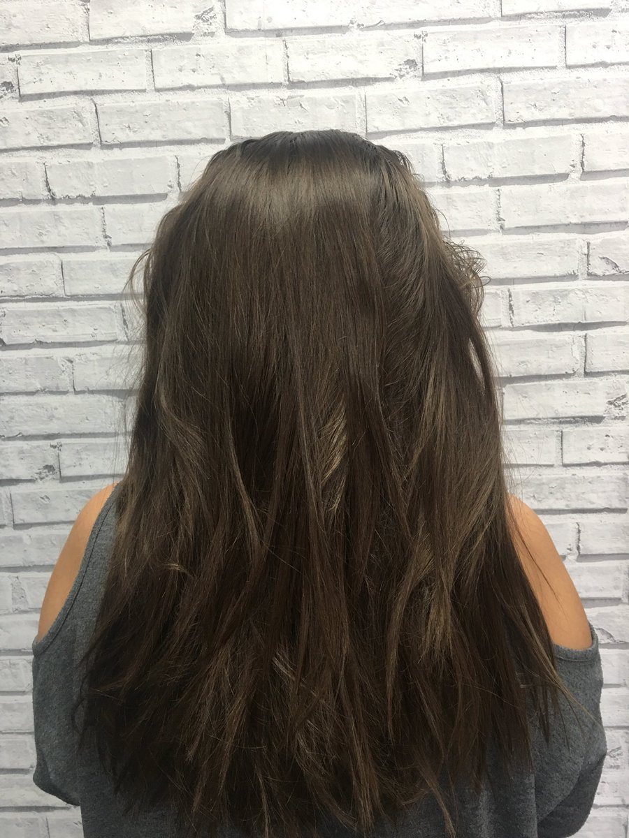 rawhairsalons's tweet photo. #getthesunglassesout beaut colour created with only the best @lorealpro #smartbond making the hair softer smoother &amp; shiner whilst preventing any further damage😍 #rawhairsalons #smartsquad #lorealprouk https://t.co/H9vgscu01E