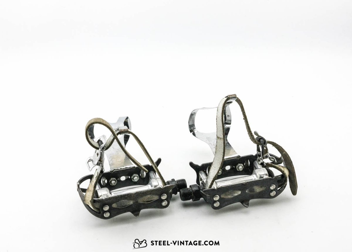 Steel_Vintage's tweet photo. Ofmega Super Competizione Pedals: https://t.co/m4wViNu3CZ #SVB #VintageBikes #Ofmega https://t.co/NqxYybAUAm