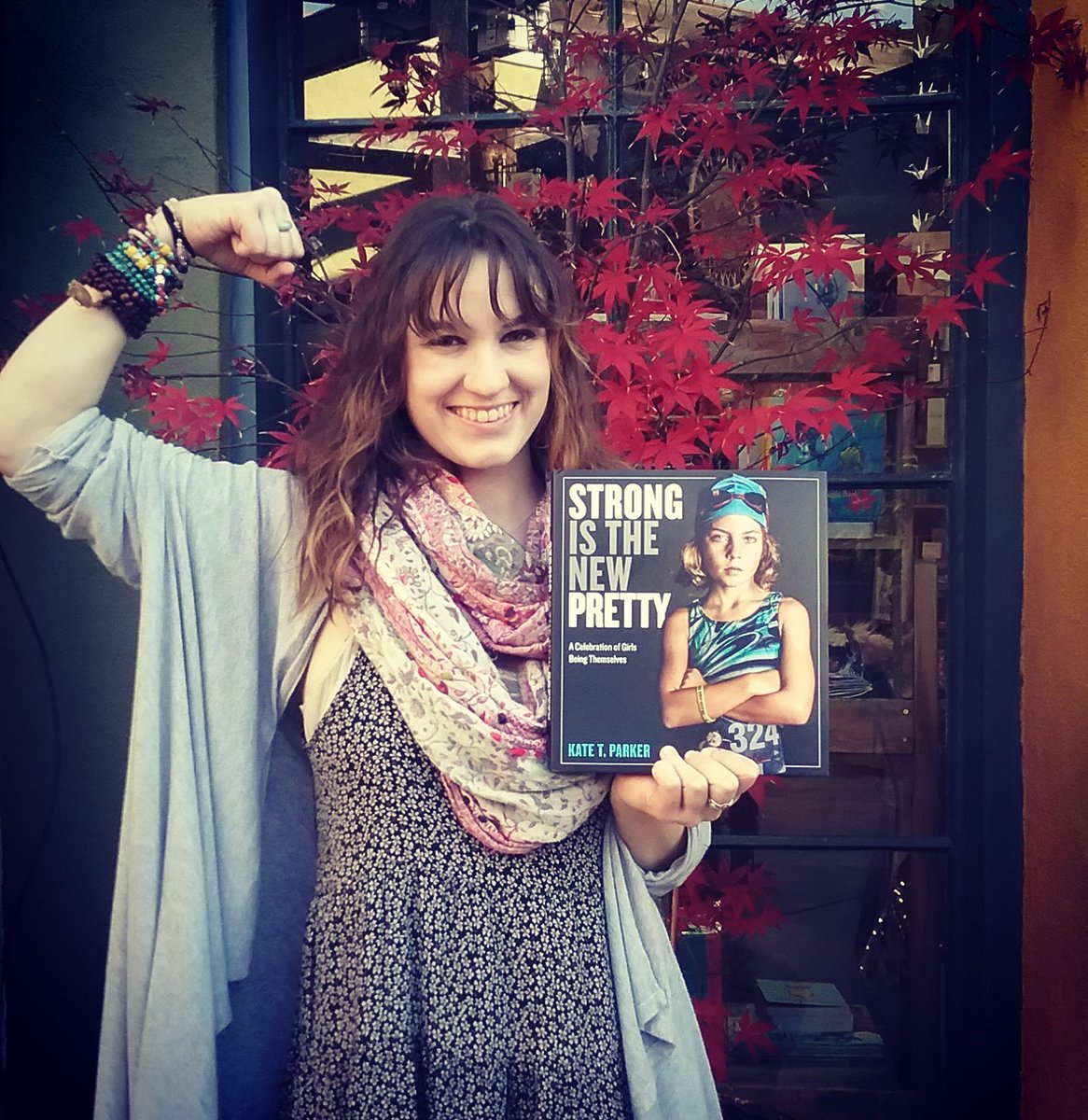 goldenbraidbook's tweet photo. "Girls being fearless. Girls being silly. Girls being wild, stubborn, and proud." 'Strong Is The New Pretty' celebrates girls being 100% themselves through over 175 photographs. #strongisthenewpretty #coffeetablebook #giftideas #katetparker #love #power #strength 💙 https://t.co/vWQolDEQTa