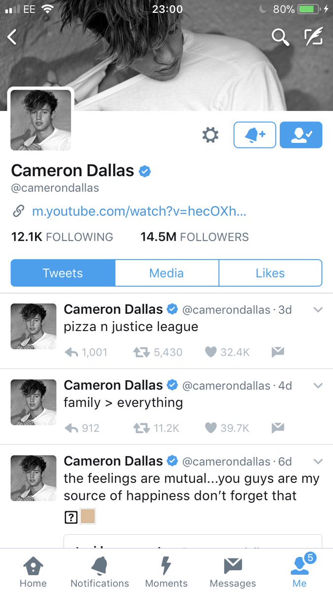 Camsoomf's tweet photo. Unfollowed ... 3 years of dedication. So sad. https://t.co/8rZdhcmFIj