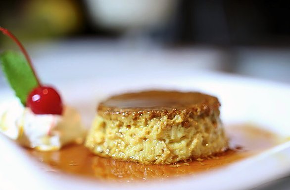 LVCCHollywood41's tweet photo. Have you tried our flan? 🍮😍❤️🇨🇺
#flan #flanlove #sweettooth #sweet #yummy #delicioso #dessertoftheday #dessertlover #dessertgasm #cuban #cubansweets #miami #miamifood #miamilife #miamirestaurant #miamicatering #miamievents #cubanfood #cubancuisine #miamifoodie https://t.co/1B7hnl4BYL