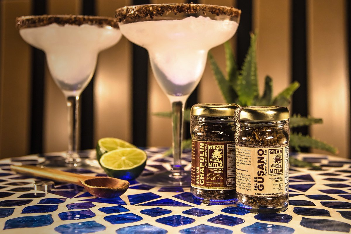 #EnDiciembreDisfrutaréDe unos buenos #cocteles escarchados con mi #saldegusano y #saldechapulin #GranMitla