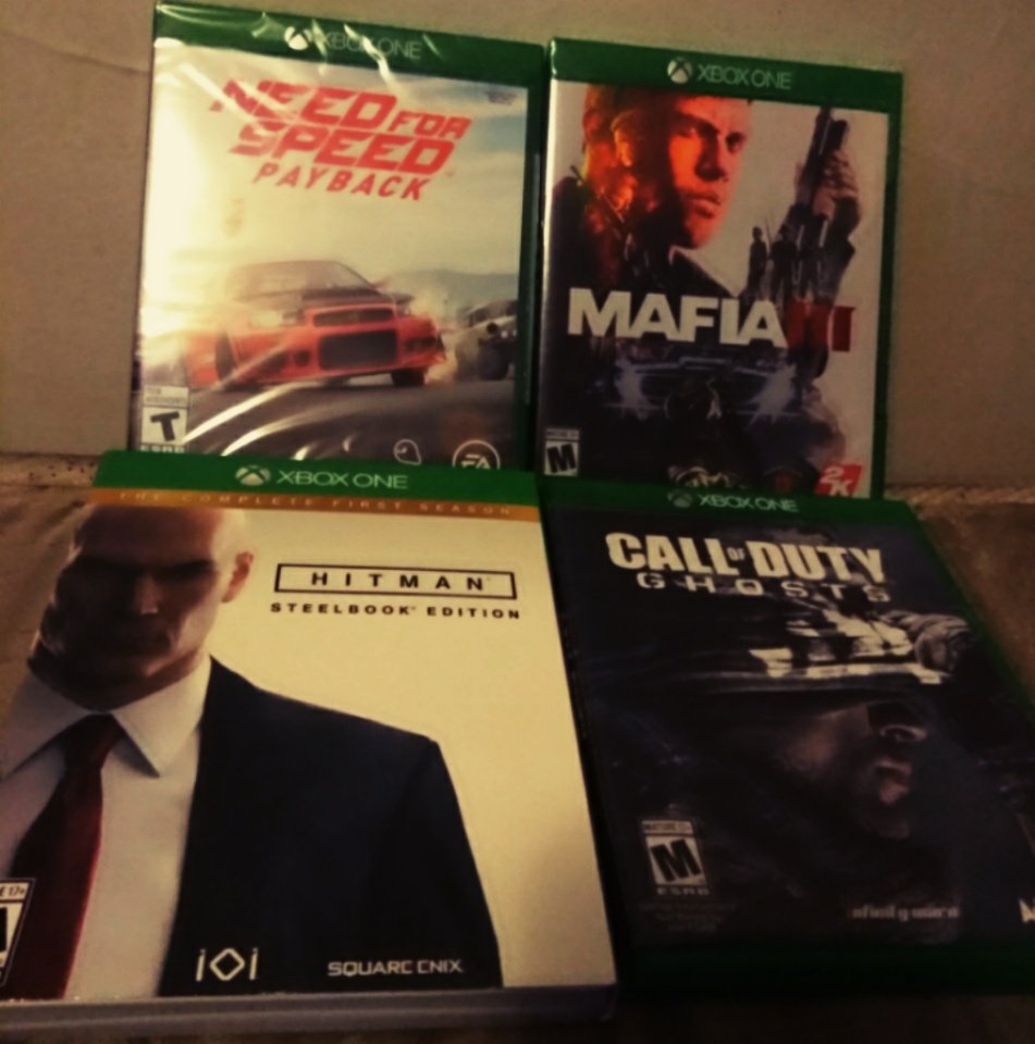 JTHAGR8's tweet photo. 😂🔥😎 a Real Man's Wet Dream 👌 #gamer #musician #XboxOneS #doctor #prorucer #photographer #CEO https://t.co/PqyaMF6RnO