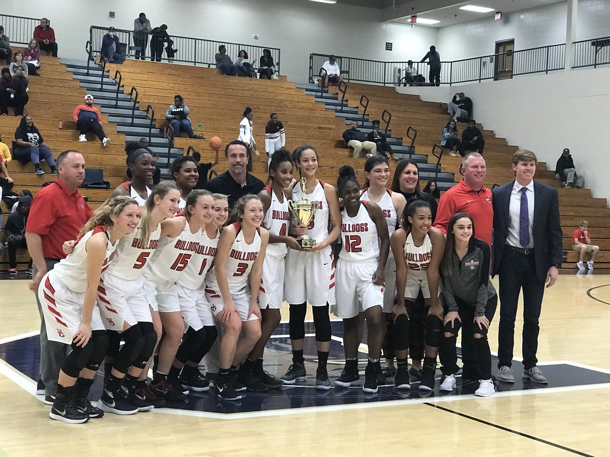 SagerTournament's tweet photo. North Gwinnett defeats Shiloh 60-34 in the Floral Bracket championship! https://t.co/ljykn2rnQA