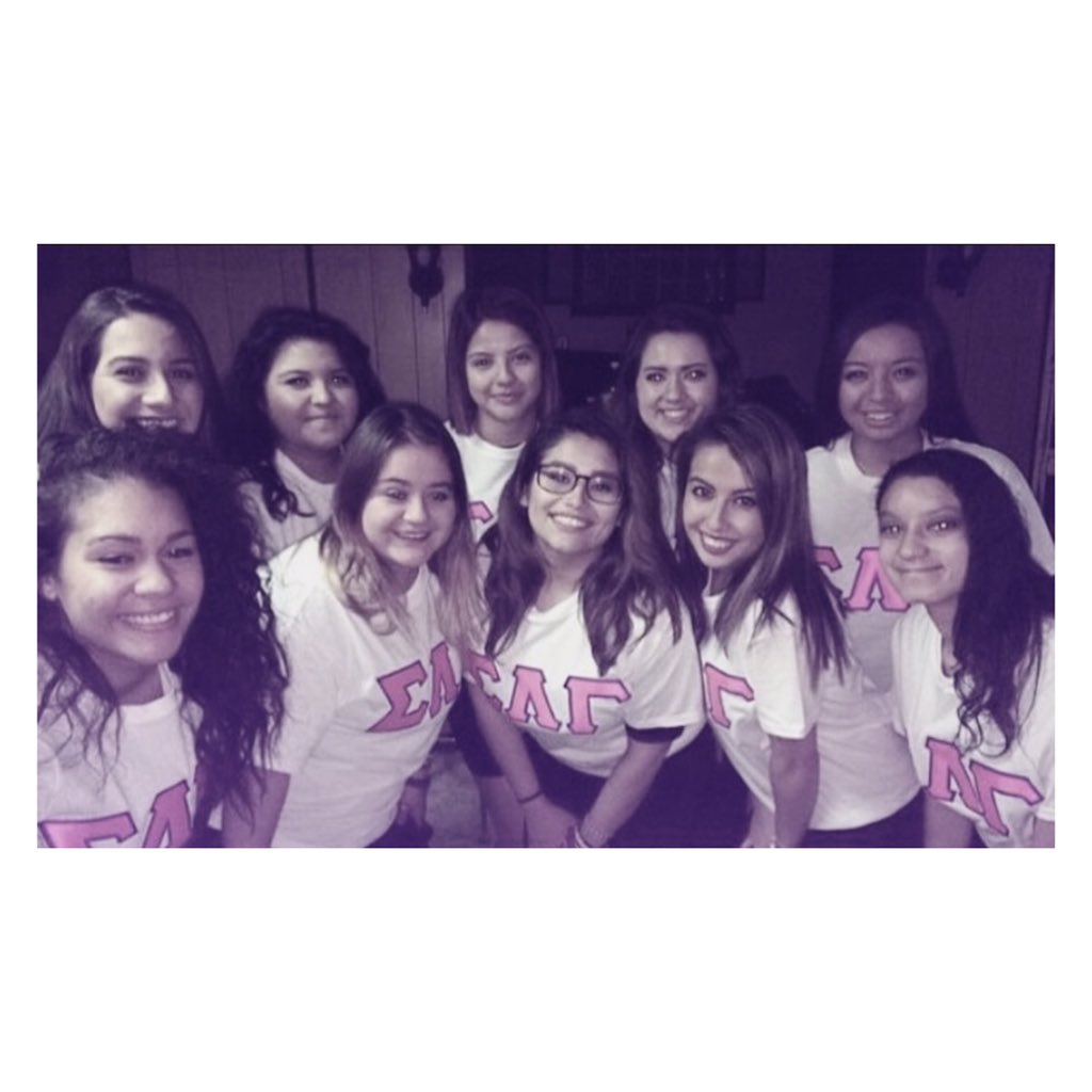 WiuGammas's tweet image. Happy Gammaversary to G.S. INVICTUSAS💕💜You all are inspirational women. We thank you for all your hard work and dedication to Theta Chapter. Keep on being balanced and distinct, we love you 💜💕 #3YearsIn #ALifeTimeToGo✨🌹